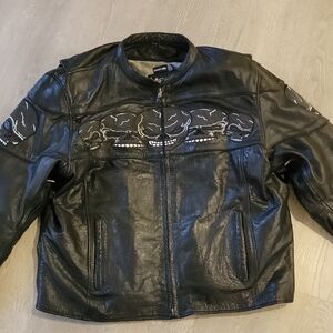Men's Black Leather Advanced Motorcycle Gear With Skull Design